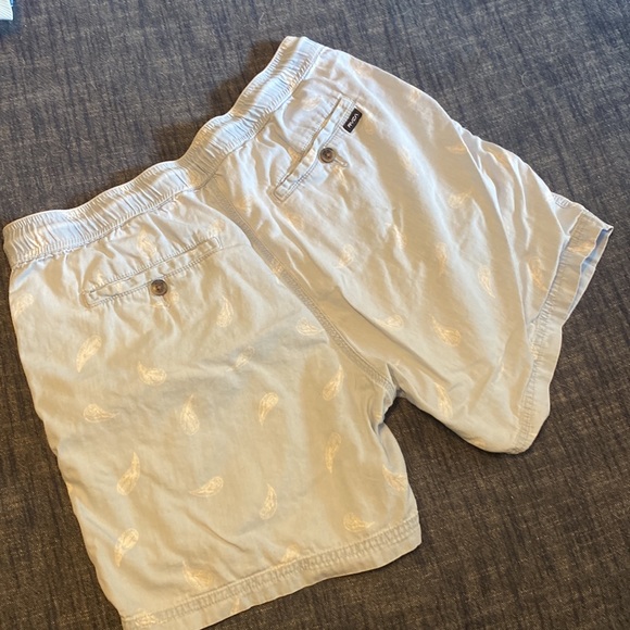 Shorts - Picture 3 of 3